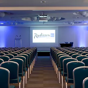 **** Hotel Radisson Blu Toulouse Airport Frankreich